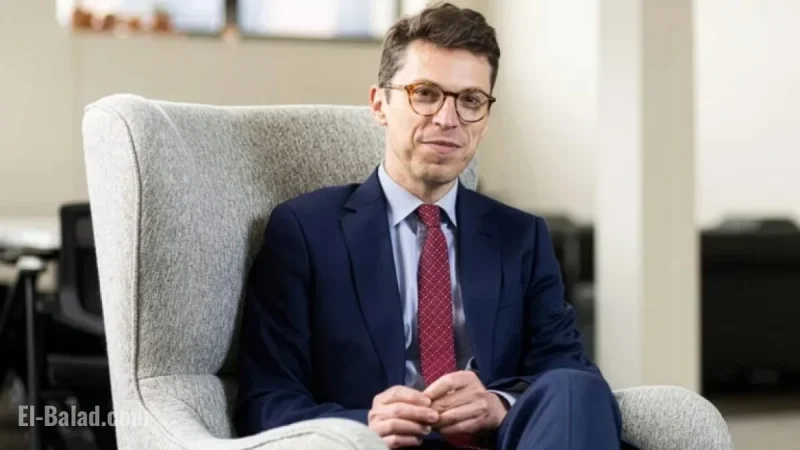 Police Hunt for Suspect in MIT Professor’s Fatal Shooting