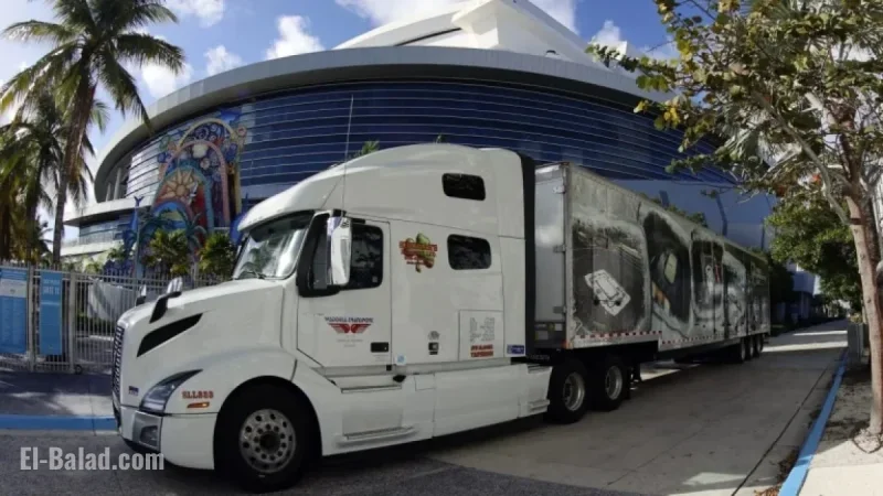 Ice Trucks Arrive in Miami to Begin Winter Classic Rink Build