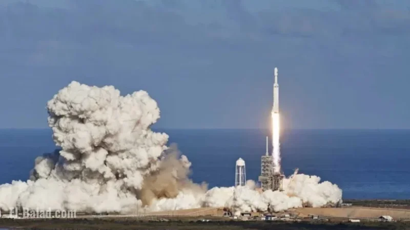 Rocket Lab Advances Satellite Launch, Stock Faces Decline
