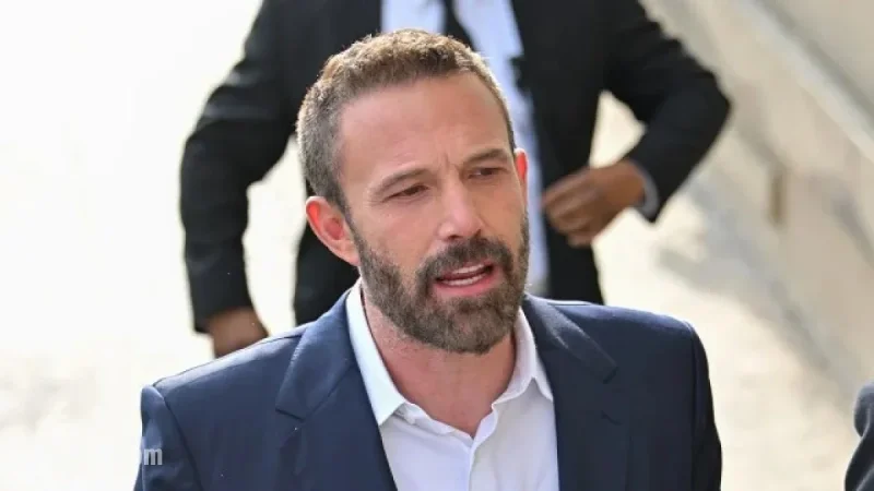 Ben Affleck Reunites with Ex-Wife During Holiday Shopping Trip