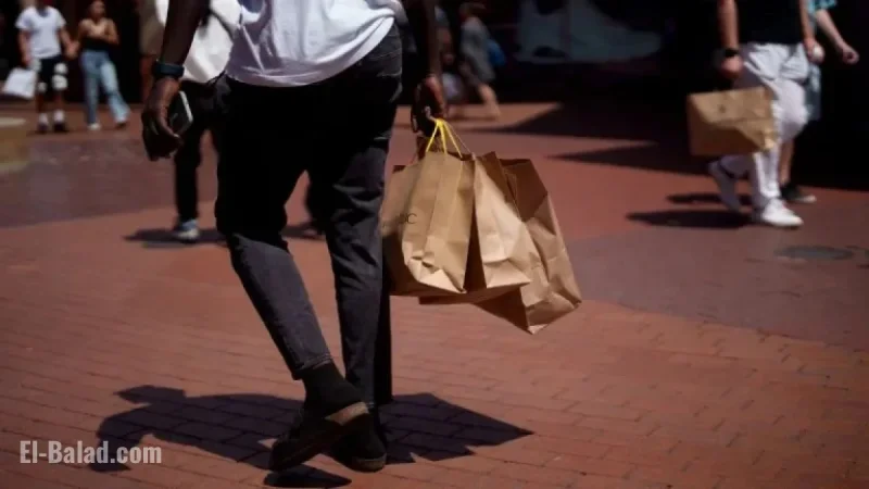 US Economy Surges Unexpectedly in Latest GDP Report