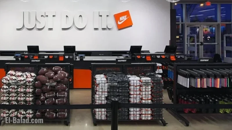 Nike Shares Rise as Apple CEO Tim Cook Invests