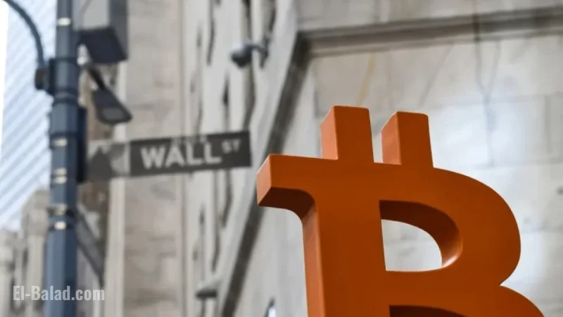 Bitcoin Strategy for 2026: Buy, Sell, or Hold?