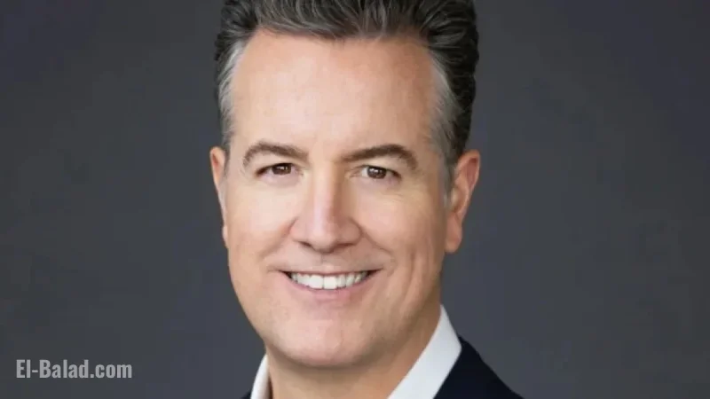 Coursera CEO Greg Hart Shares Lessons from Amazon’s Jeff Bezos and Andy Jassy