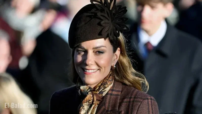 Prince William Supports Kate Middleton During Christmas Well-Wishers Moment