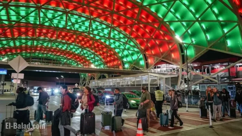 Storms Disrupt US Travel: Flights Canceled, Roads Closed