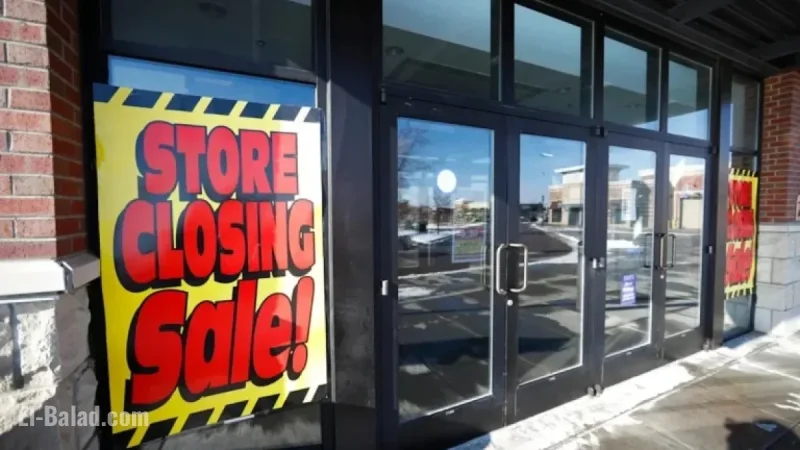 Iconic Retailer Faces Decline After Shuttering Over 3,000 Stores