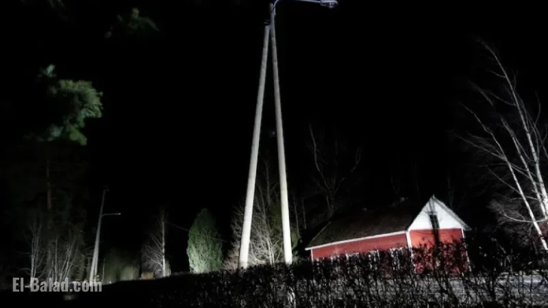 Hannes Storm Cuts Power to Over 100,000 Homes