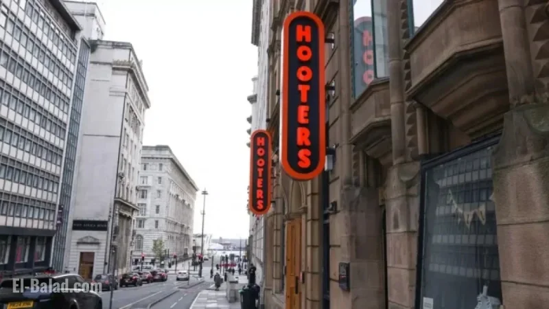 Hooters Liverpool Staff Protest Alleged Illegal Practices