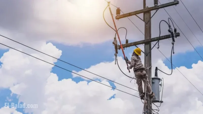 Power Outage Strikes, Impacting Hundreds