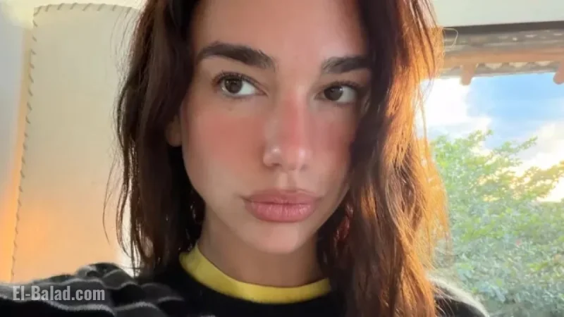 Dua Lipa Reveals Stunning New Year’s Eve Manicure Inspiration