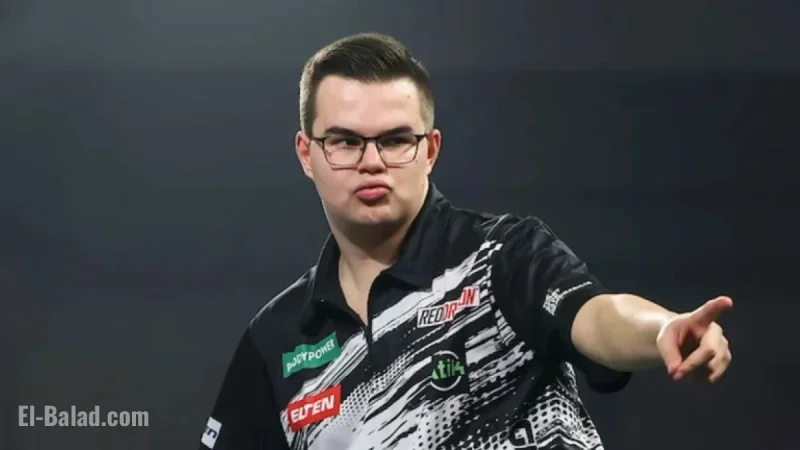 Van Veen Defeats Manby in Opening Set; Van Gerwen and Doets Later