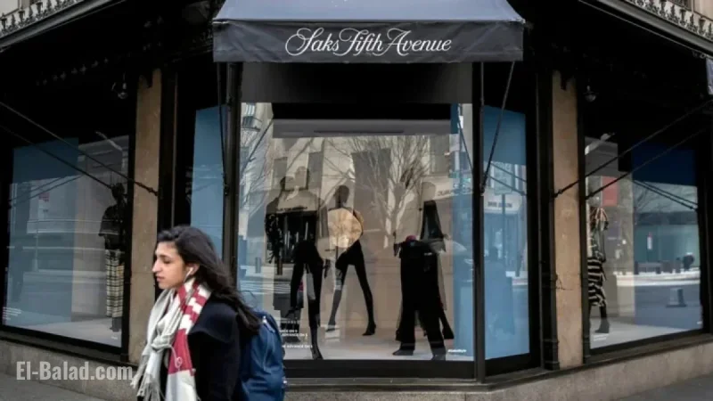 Saks Considers Bankruptcy Filing, Report Reveals