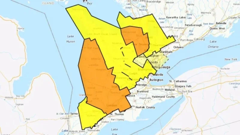 Toronto Under Snow Squall Watch Amid Winter Storm Emergency in Barrie