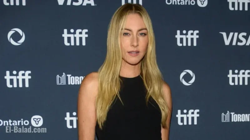Este Haim Ties the Knot