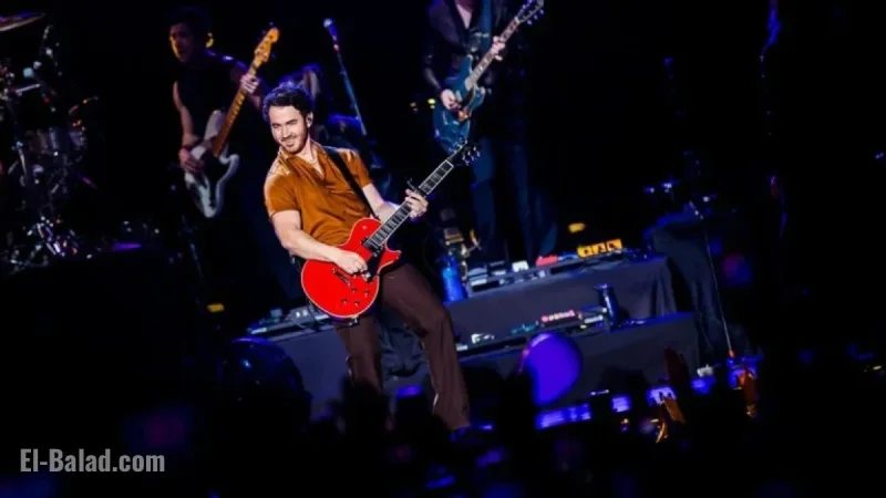 Kevin Jonas Reflects on the Guitar That Launched the Jonas Brothers