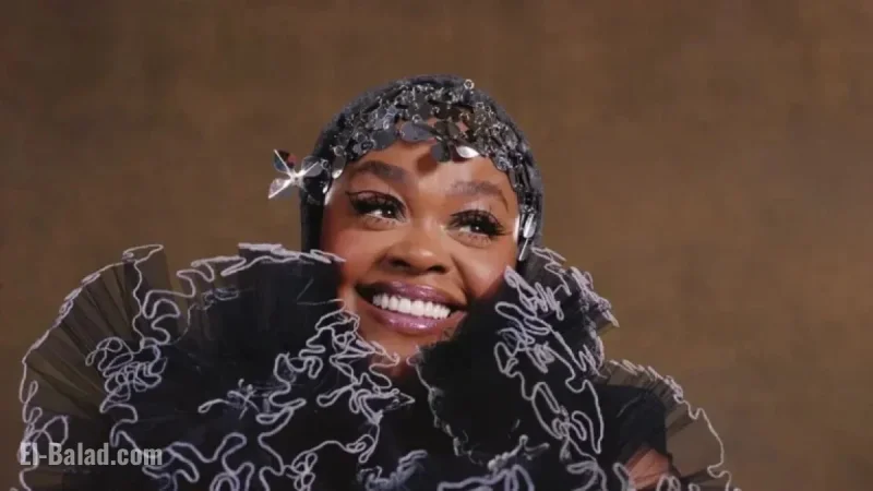 Jill Scott Releases First Album in Over a Decade
