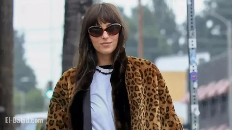 Dakota Johnson Channels ’80s “Working Girl” Look with Mom Melanie Griffith