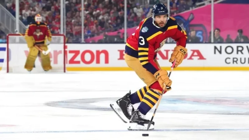 Jones Exits 2026 NHL Winter Classic with Panthers Due to Injury