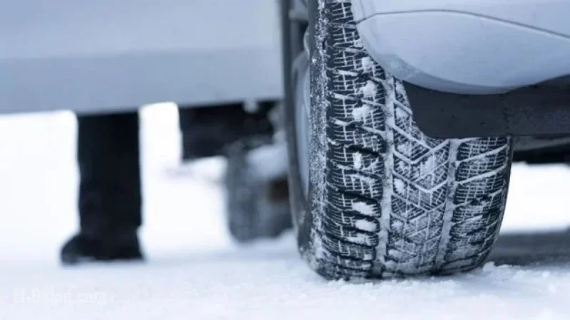 Motorists Alerted to Hazardous Icy Roads Amid Dual Weather Warnings in NI