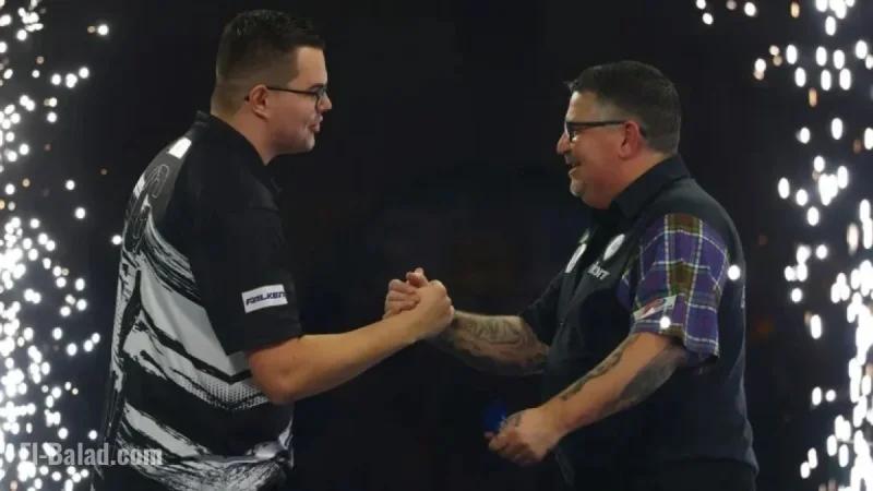 Van Veen Celebrates Victory Over Idol Anderson; Faces Littler in Saturday Final