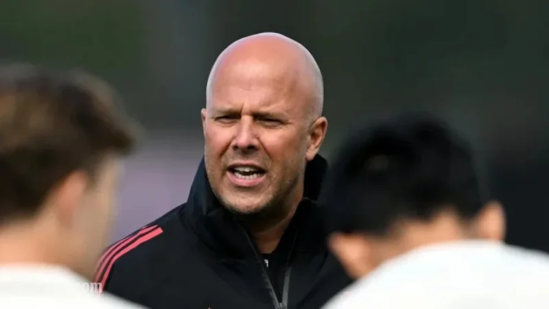 Arne Slot Previews Fulham Match, Updates on Squad Fitness