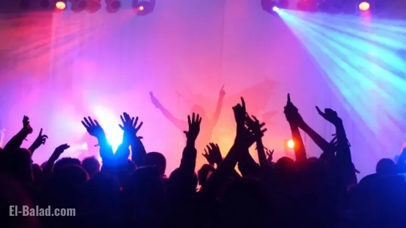 English Musician Cancels Two Shows to Start the New Year
