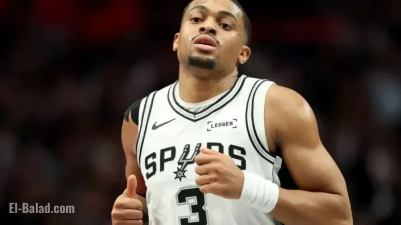 San Antonio Spurs Battle Portland Trail Blazers in Basketball Showdown