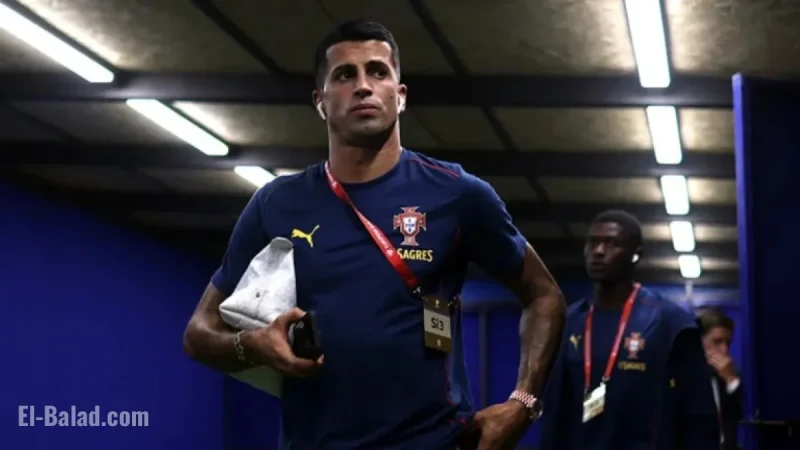 Joao Cancelo Offers Himself to Barcelona: Hansi Flick Responds