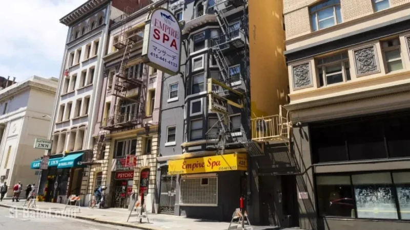 City Permanently Closes Suspected Brothel After Being Trapped Inside