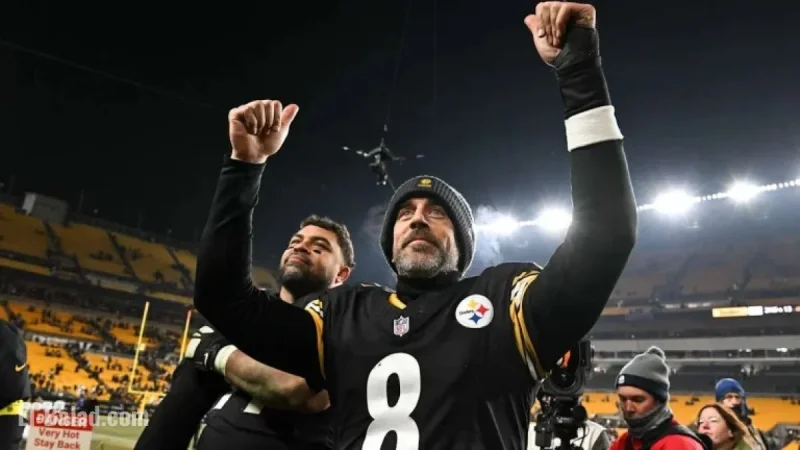 Steelers Surge into Wild Card Weekend; Bears Stumble Before Playoffs