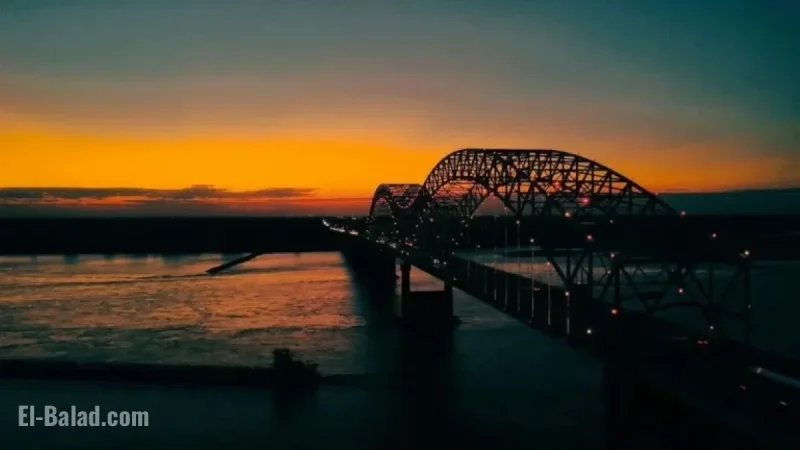 Severe Weather and Temperature Plunge Forecast for Memphis This Weekend