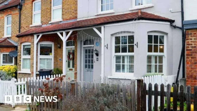 David Bowie’s London Childhood Home Opens to the Public