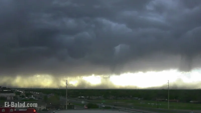 Showers and Weak Storms Expected Thursday Night and Late Friday