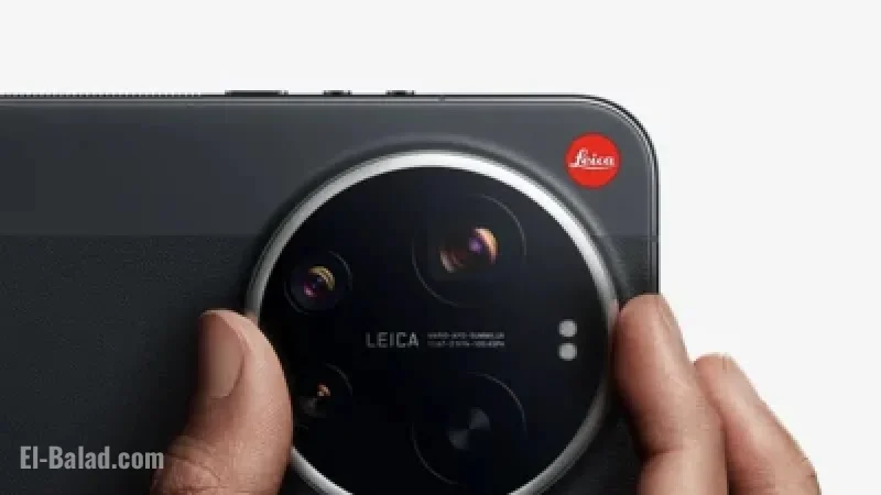 Smartphone Revolutionizes Photography with Tactile Camera Dial for Better UX