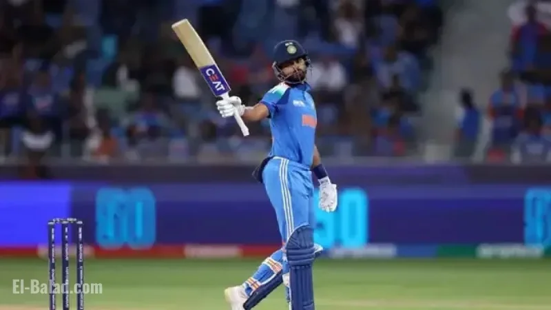 Indian Squad Arrives in Baroda Minus Four for New Zealand ODI