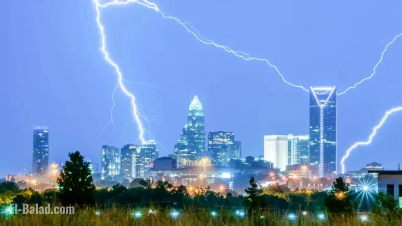 Thunderstorms Threaten Rams vs. Panthers Game