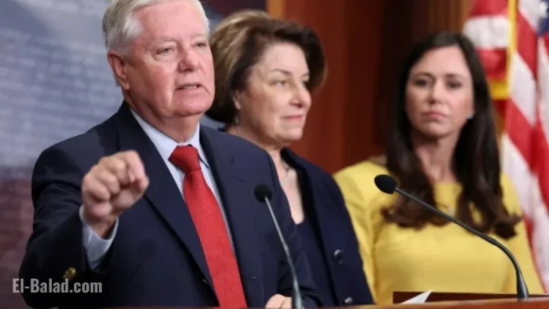Trump Approves Sanctions Bill Targeting Russia for Ukraine Invasion, Says Sen. Graham