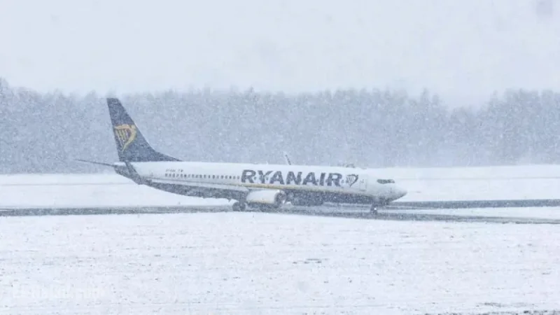 Ryanair Flight Lands in Edinburgh Due to Unexpected Conditions