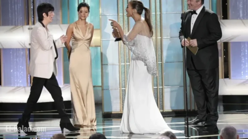 Jennifer Lopez Confronts Ricky Gervais at Golden Globes