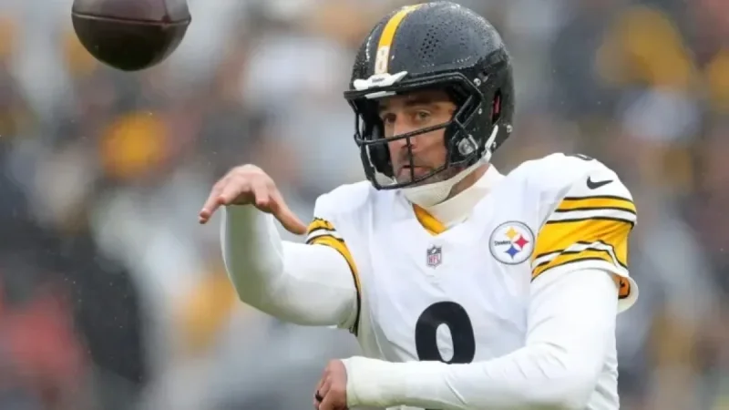 Aaron Rodgers: Age, NFL Seasons, and All-Time Rankings Explained