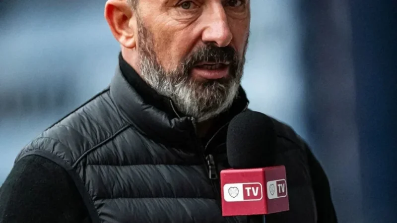 Derek Highlights Fans’ Vital Role