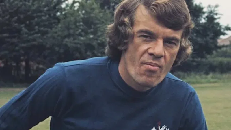 Eddie McCreadie Passes at 86: Official Announcement