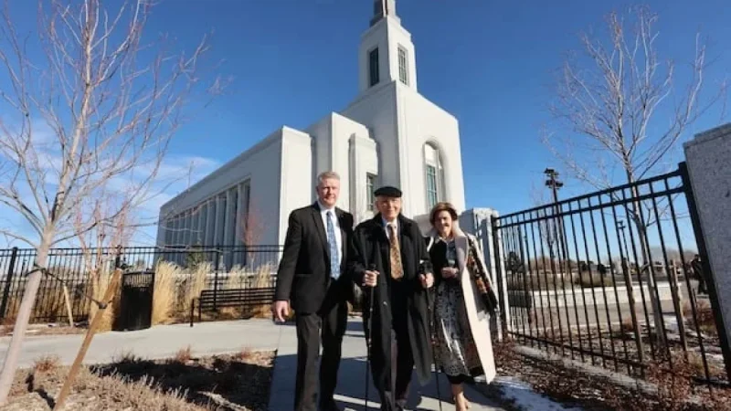 President Oaks Dedicates New Burley Idaho Temple