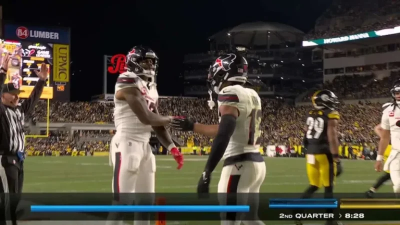 Stroud Connects with Kirk, Texans Score Against Steelers