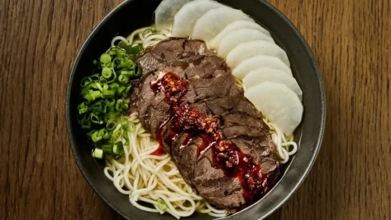 Unique Hand-Pulled Noodles Arrive at Union Square