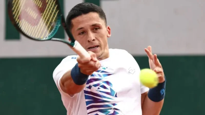 Australian Open Qualifiers: Grenier Advances, Mayot & Blanchet Eliminated