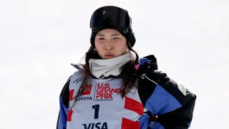 Chloe Kim Dislocates Shoulder During Training for 2026 Winter Olympics