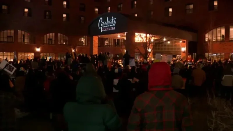 Protesters Rally Against ICE at Graduate Hotel, Whipple Federal Building
