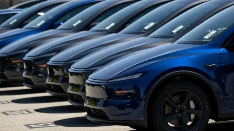 Tesla Shifts FSD Sales Strategy: Subscription-Only Model Introduced
